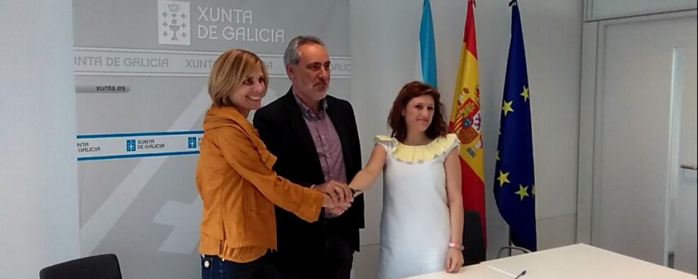 Fátima Abal e Nava Castro asinan o convenio para o Albariño 2018